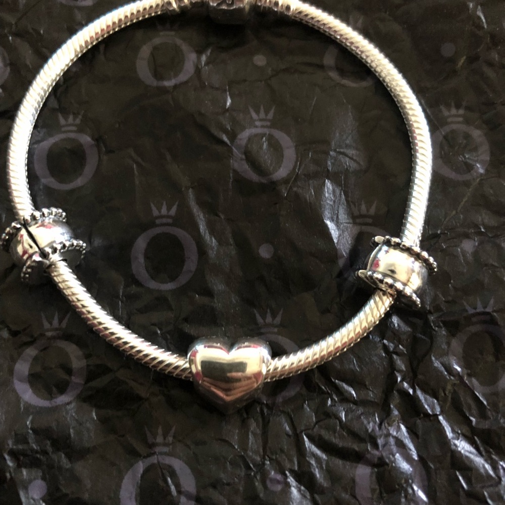 Pandora Bracelet - Picture 3 of 4